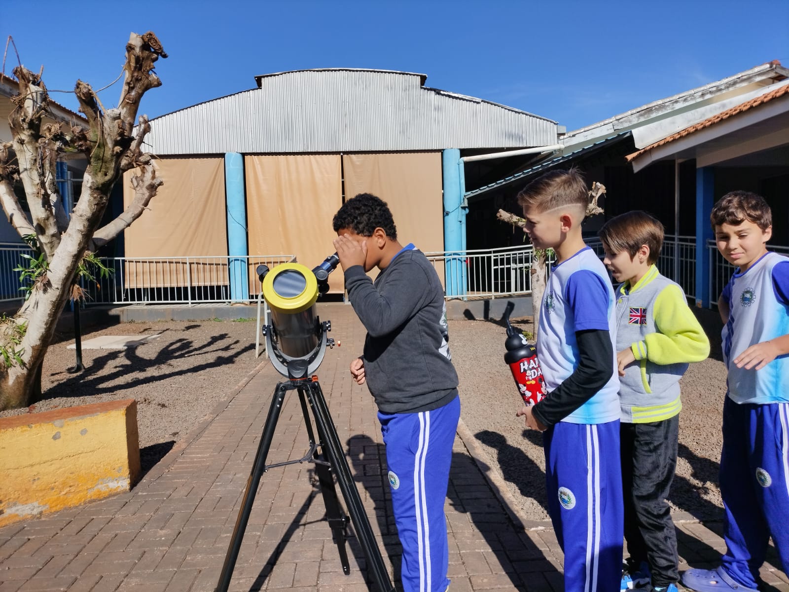 Astronomia leva alunos de Itaipulândia em viagem pelo Universo