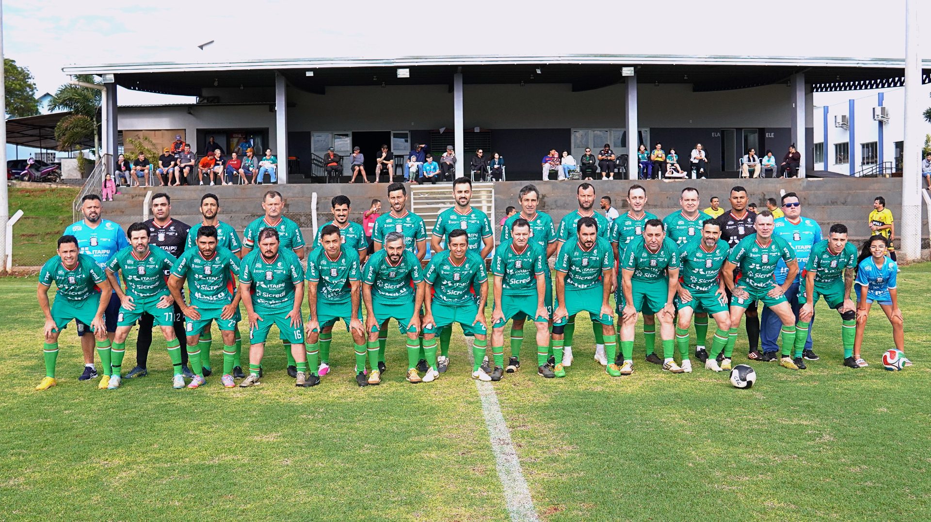 Caramuru Esporte Clube avança às quartas de final da Copa Oeste Cup 40+